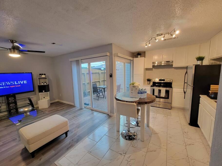 Spacious N Cozy 3 Bedroom // 15 Min From Downtown Houston Buitenkant foto